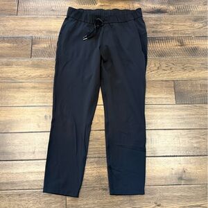 lululemon athletica Women’s Black Straight Leg Ankle Pants